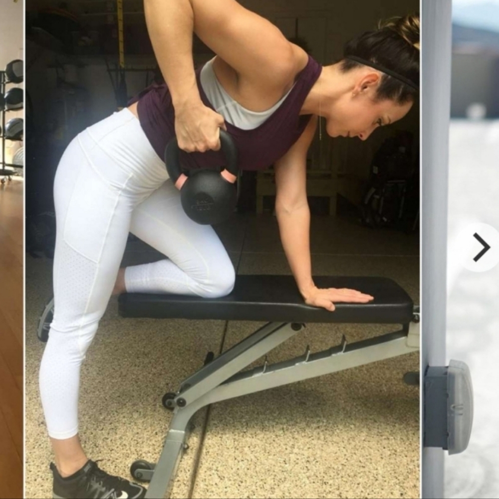 NWOT !!! Lululemon  Leggings White Size 4